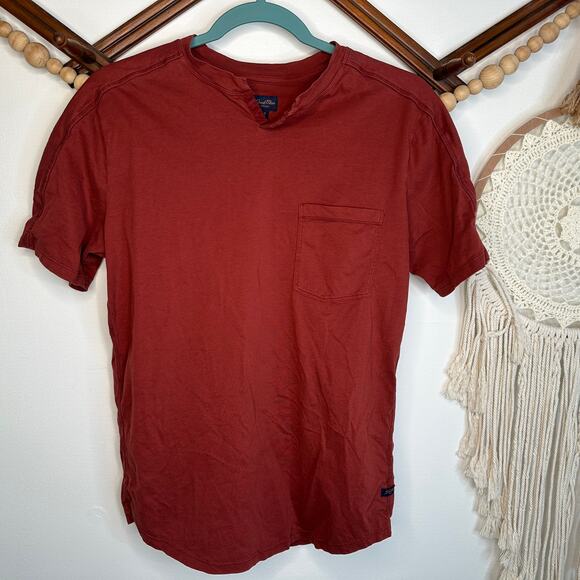 Good Man Brand Rust Pocket T - Picture 1 of 3